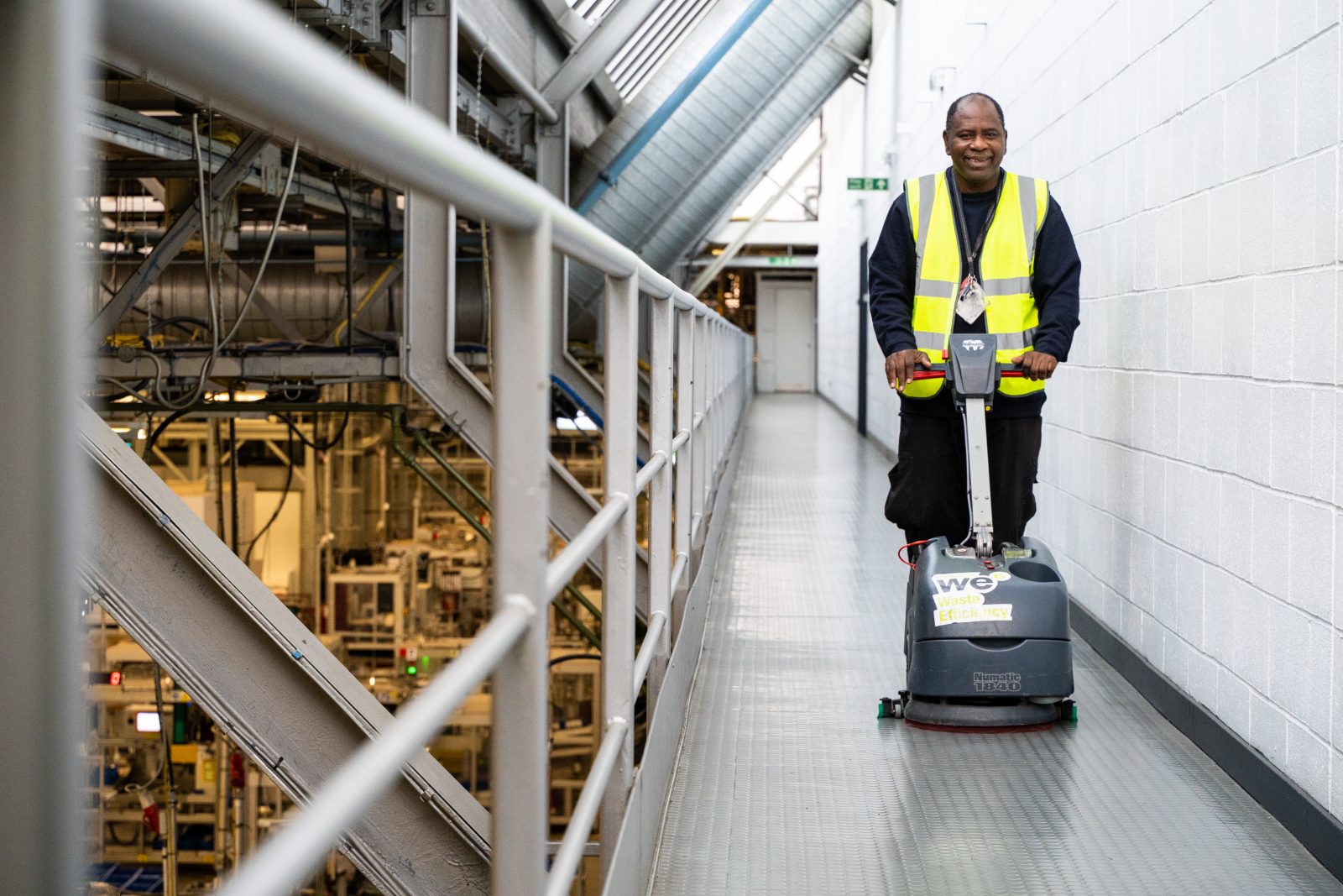 Read more about the article How to Assure Commercial Cleaning Standards for Large Offices in Perth